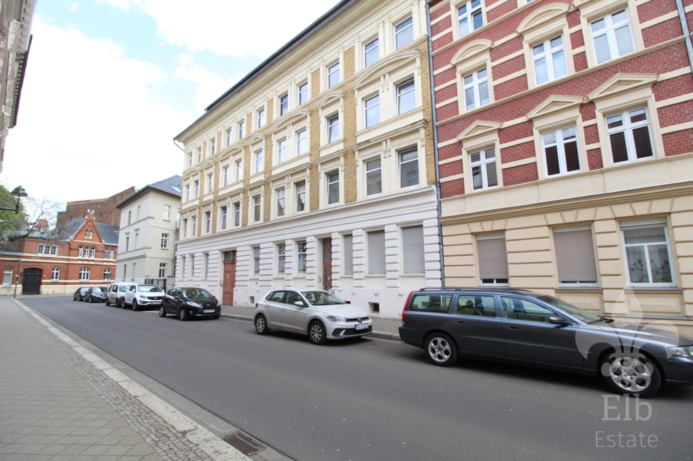 Straßenansicht